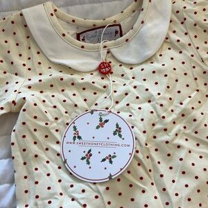 Sweethoney snap closure top